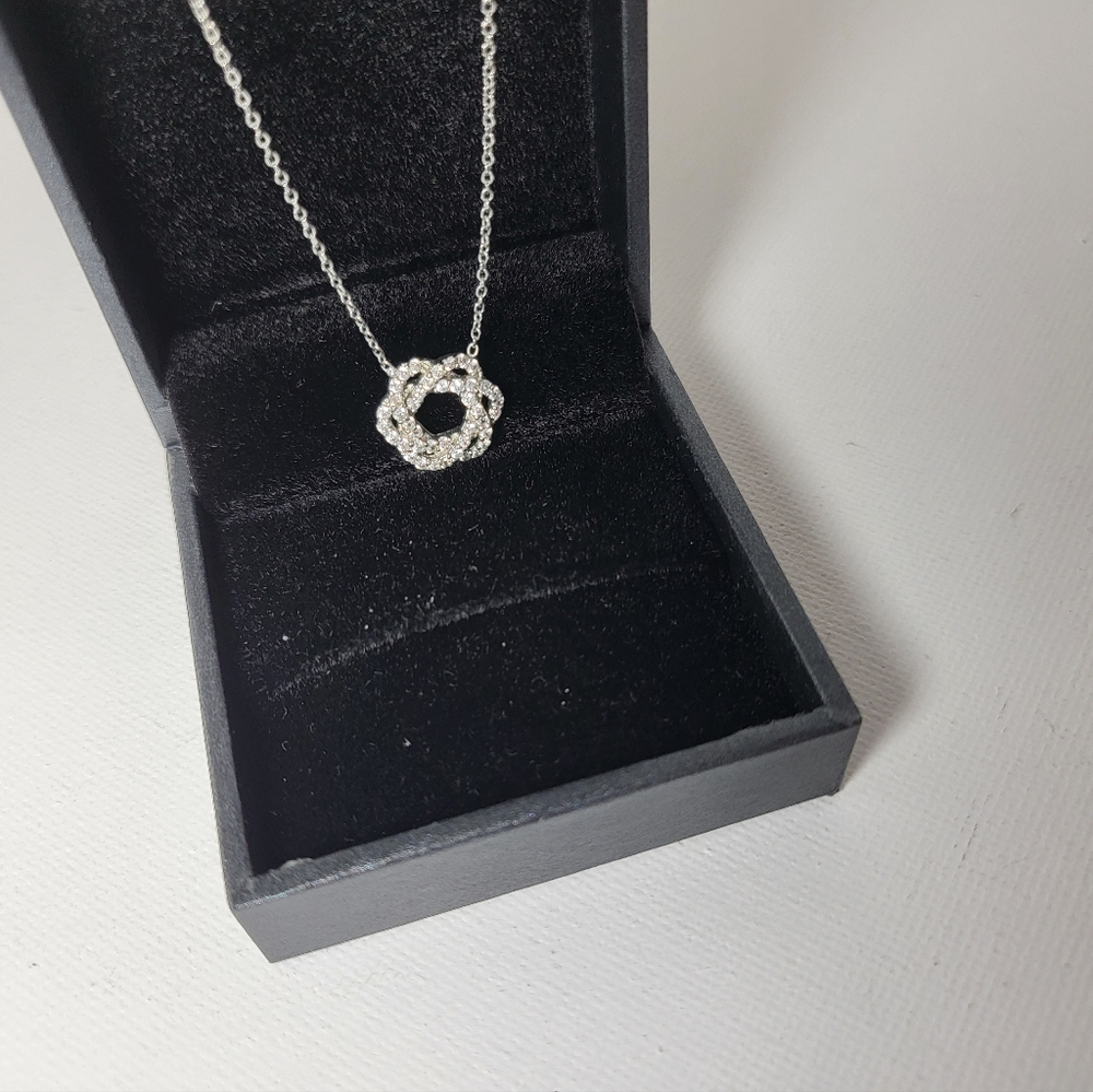 🛍️ | Sparkle & Dainty - Necklace - Knot - Wreath - Rhinestines- Crystal Sparkly